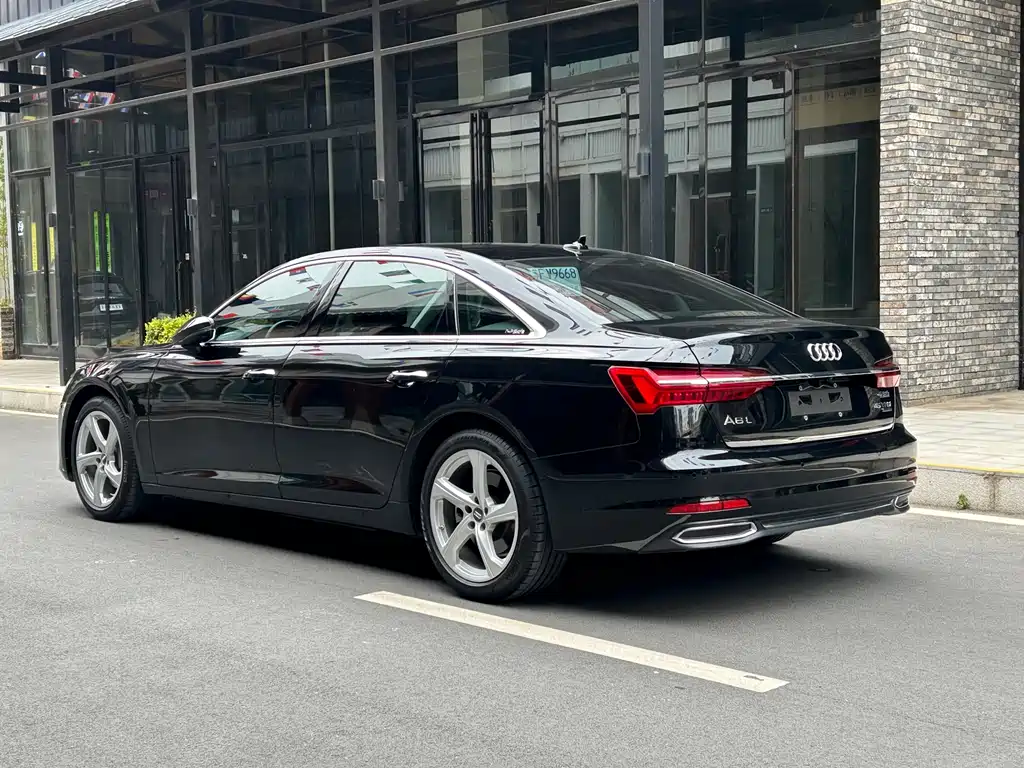 Audi A6L 2019 — фото 9