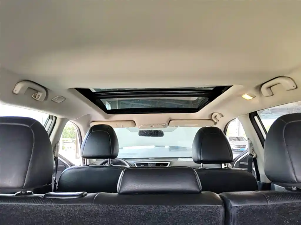 Nissan X-Trail 2015 — фото 18