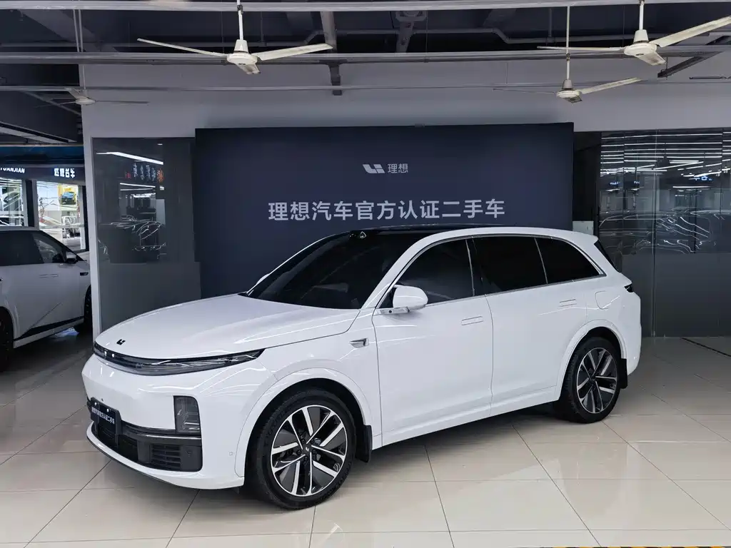 Li Auto Li L7 2024