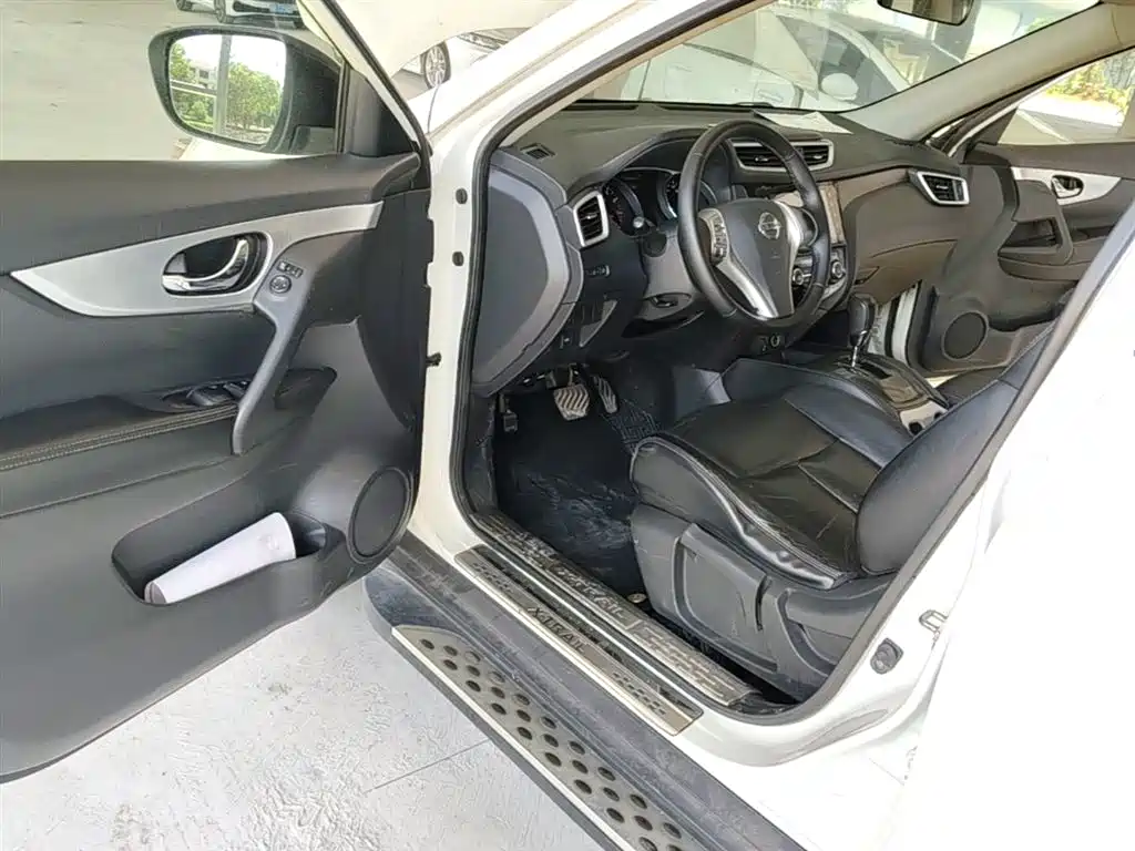 Nissan X-Trail 2015 — фото 16