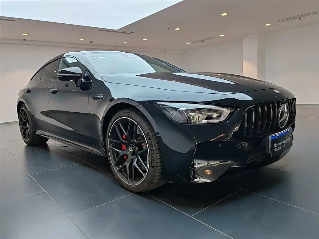 Mercedes-Benz AMG GT 2025 — фото 2