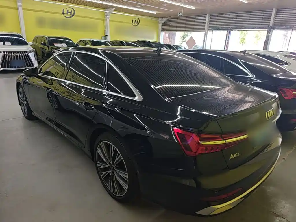 Audi A6L 2023