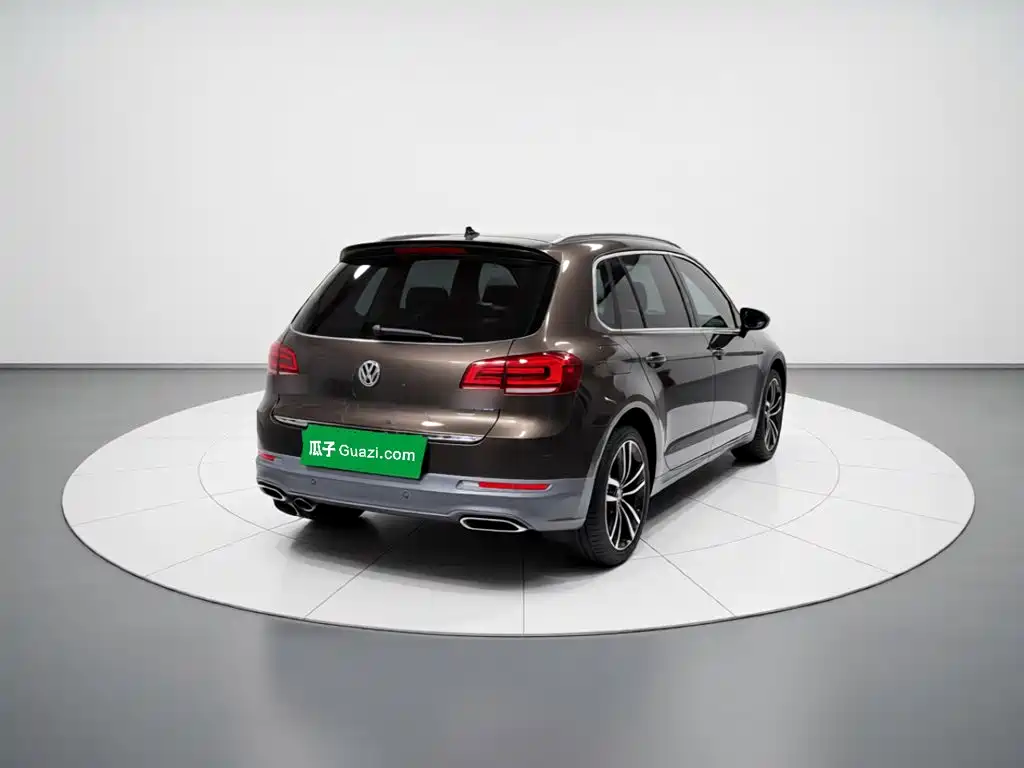 Volkswagen Tiguan 2016 — фото 3