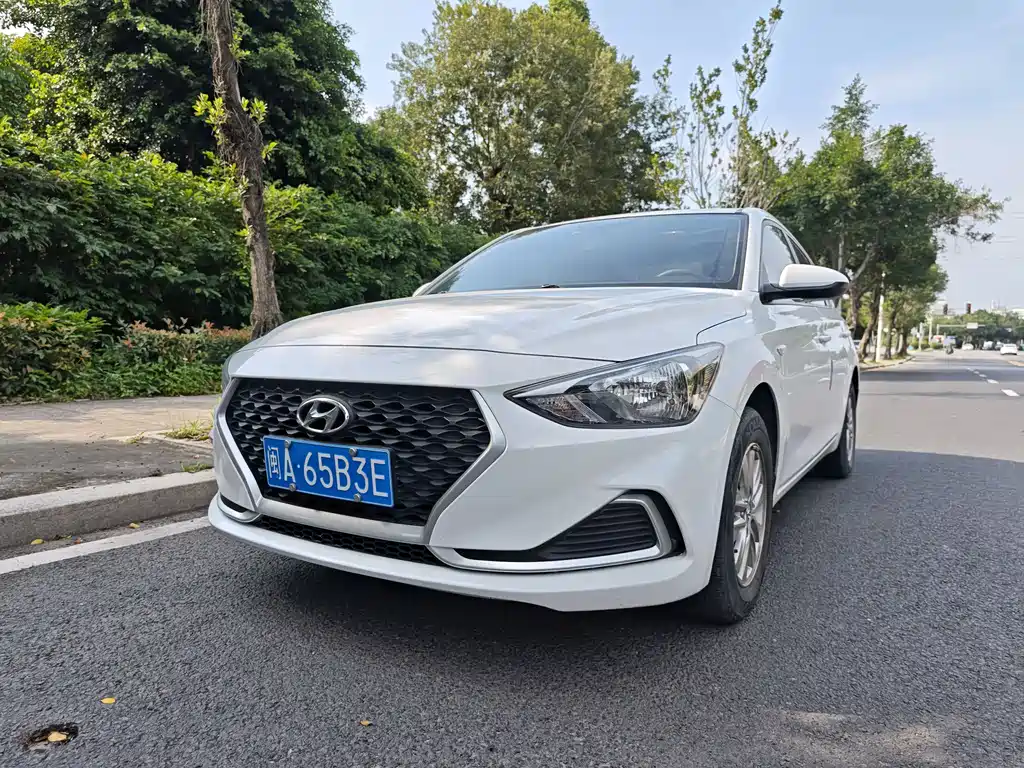 Hyundai Elantra 2020