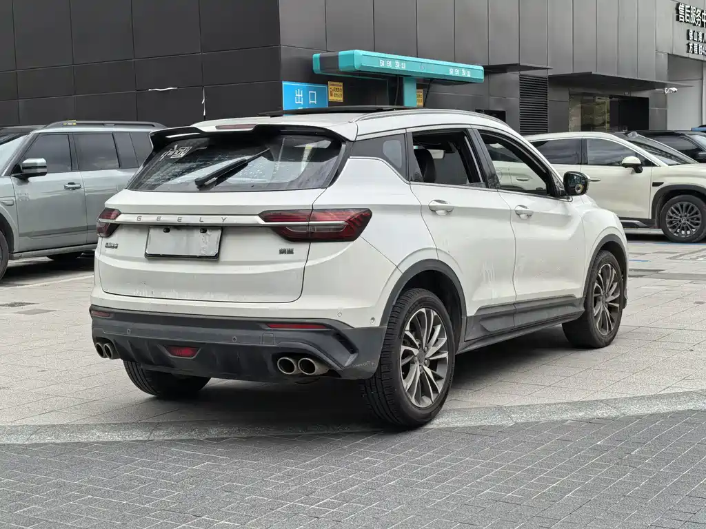 Geely Binyue 2019 — фото 5