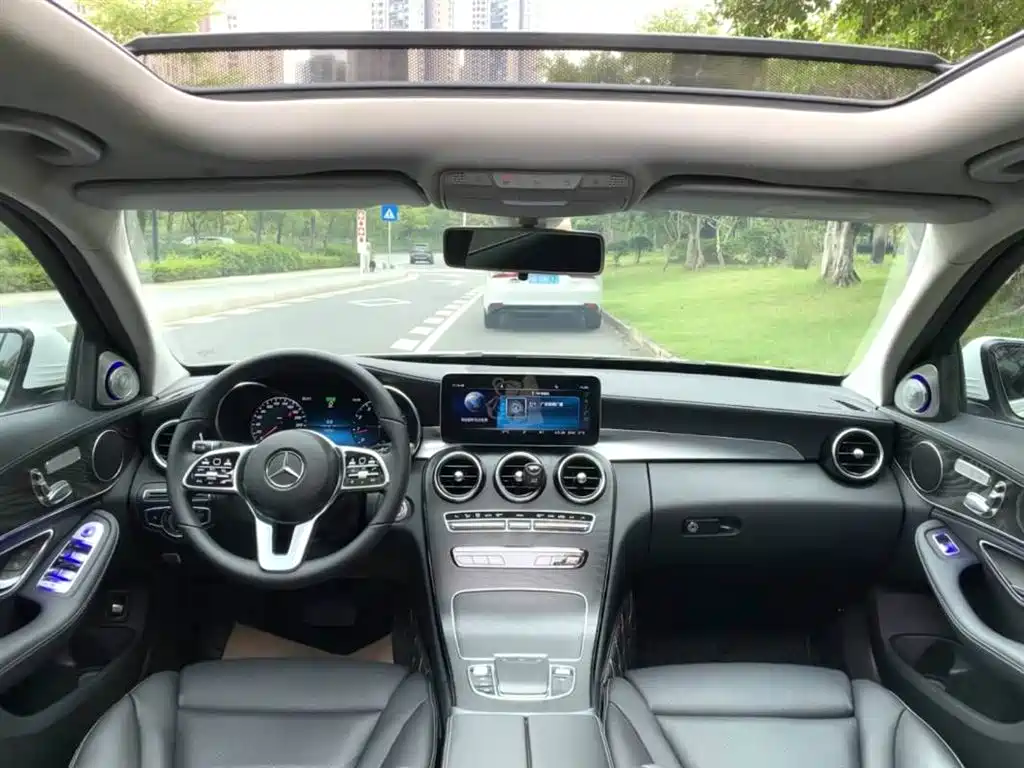 Mercedes-Benz C-Class 2019