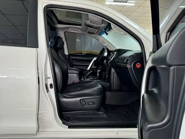 Toyota Prado 2020