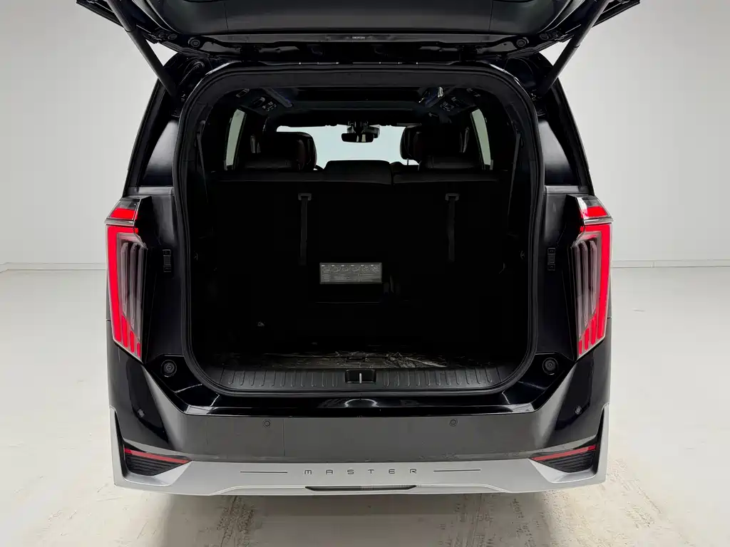 GAC Motor Trumpchi M8 2023 — фото 18