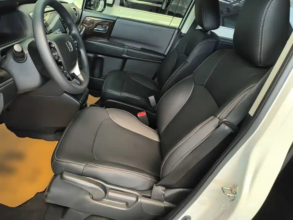 Honda Odyssey 2021 — фото 15