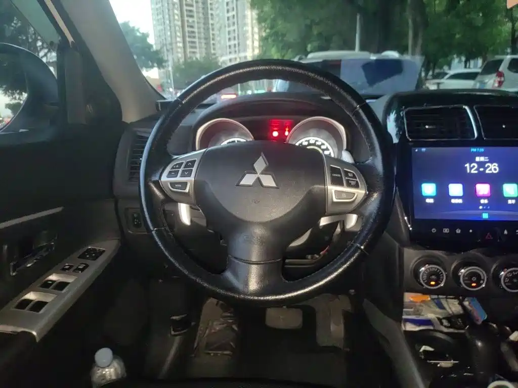 Mitsubishi Jinxuan ASX 2016 — фото 11