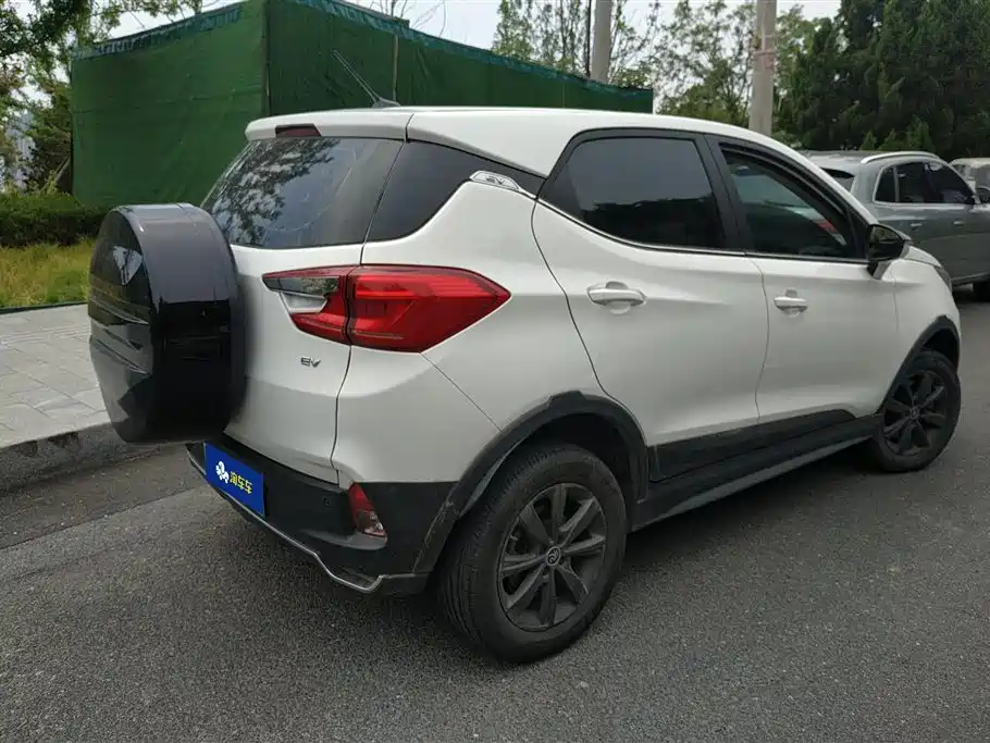 BYD Yuan EV 2020