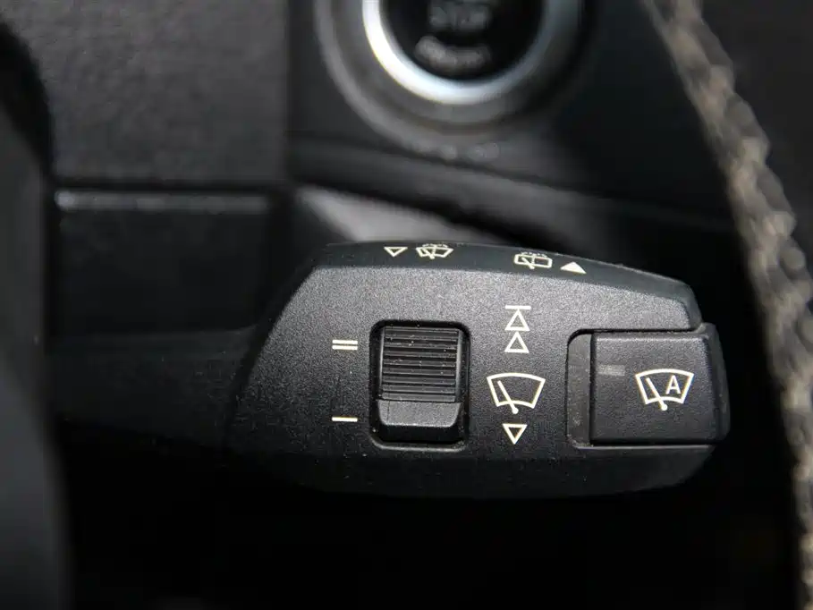 BMW X1 2013 — фото 20
