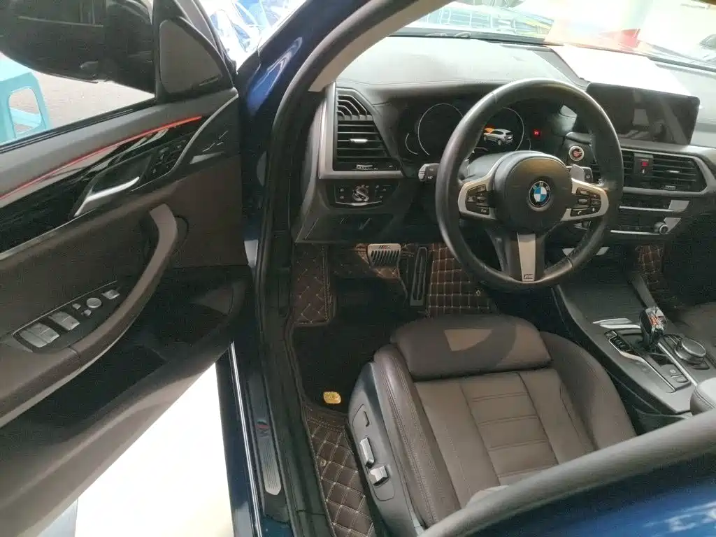 BMW X3 2019 — фото 12