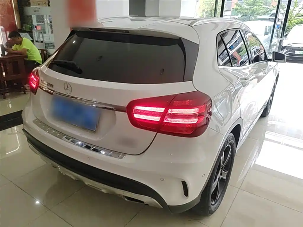 Mercedes-Benz GLA 2019 — фото 7