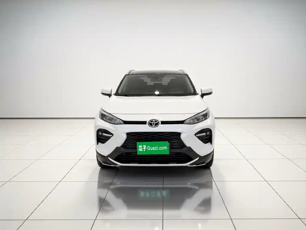 Toyota Wildlander 2022 — фото 2