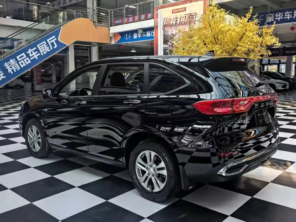 Haval M6 2023 — фото 13