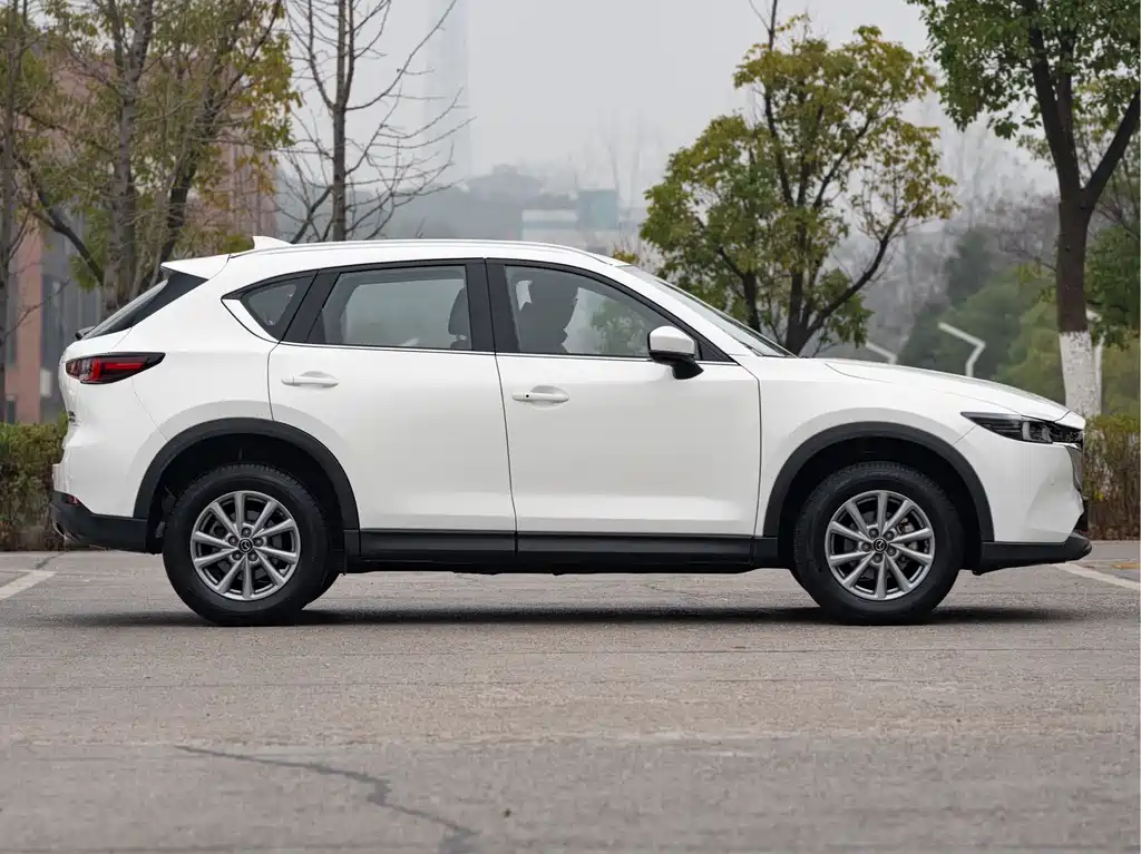 Mazda CX-5 2023