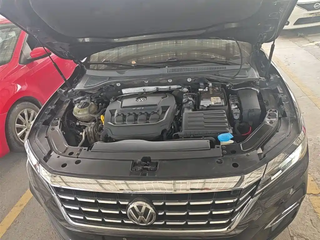 Volkswagen Passat 2019 — фото 20