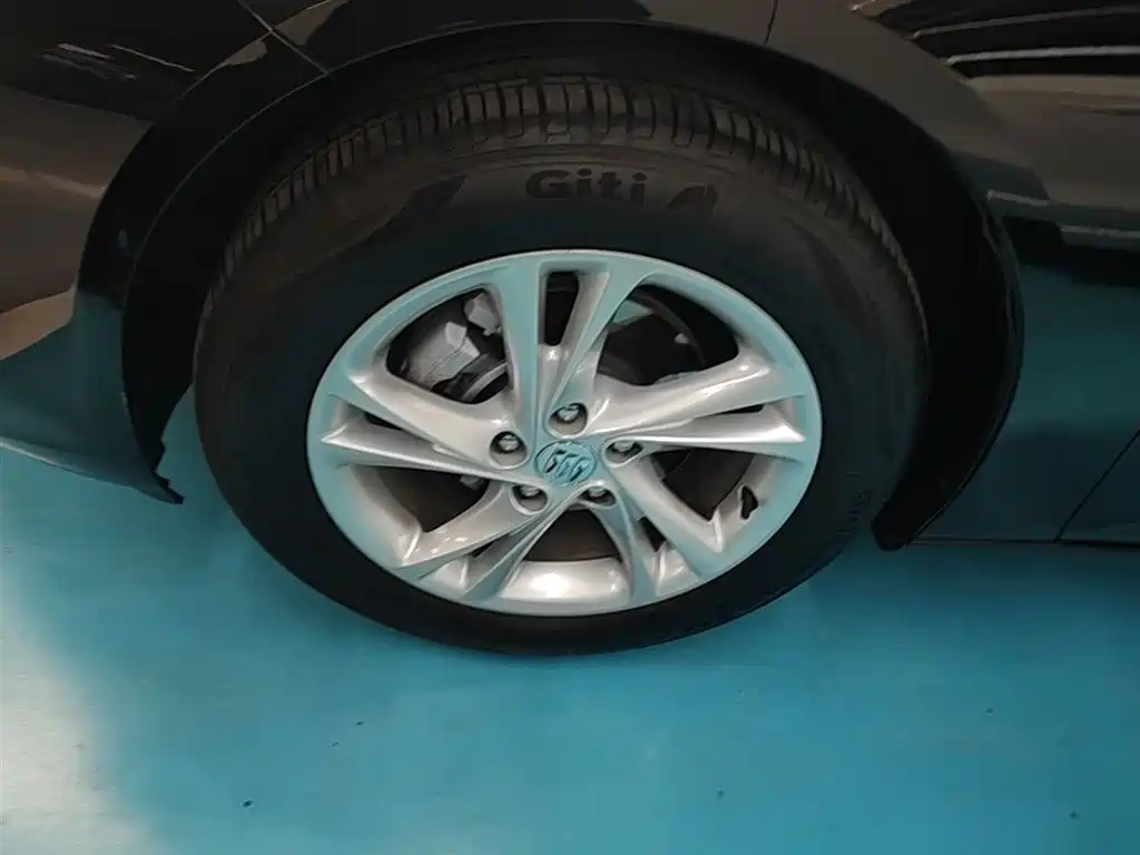 Buick Regal 2025 — фото 23