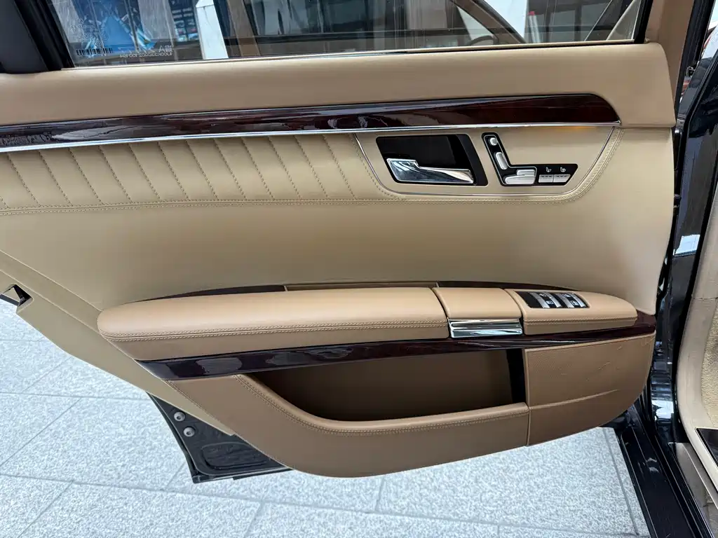 Mercedes-Benz S-Class 2008 — фото 13