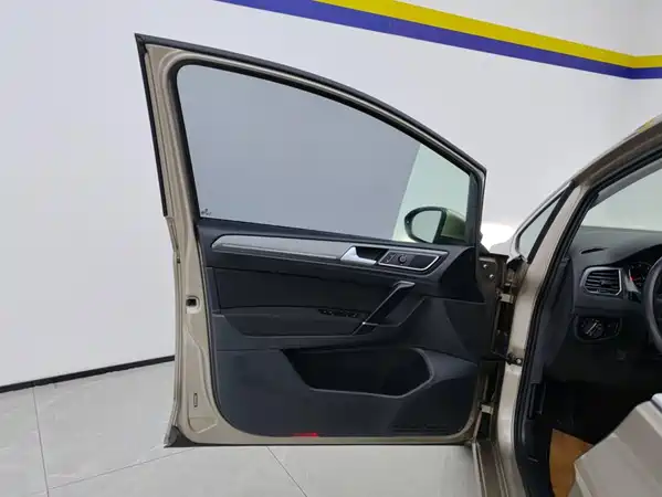 Volkswagen Golf Jialu 2017