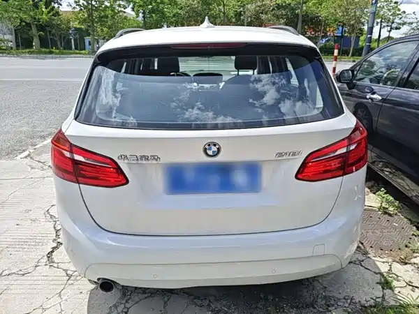 BMW 2 Series Station Wagon 2017