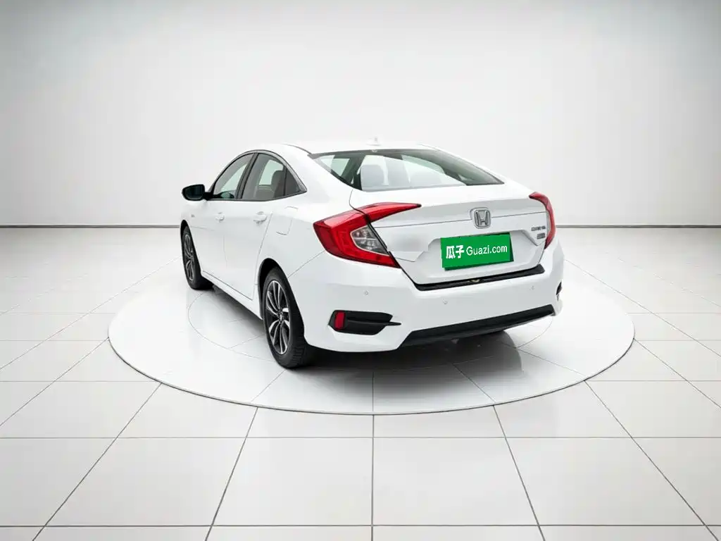 Honda Civic 2021 — фото 4