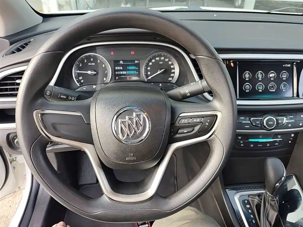 Buick Excelle 2016 — фото 11
