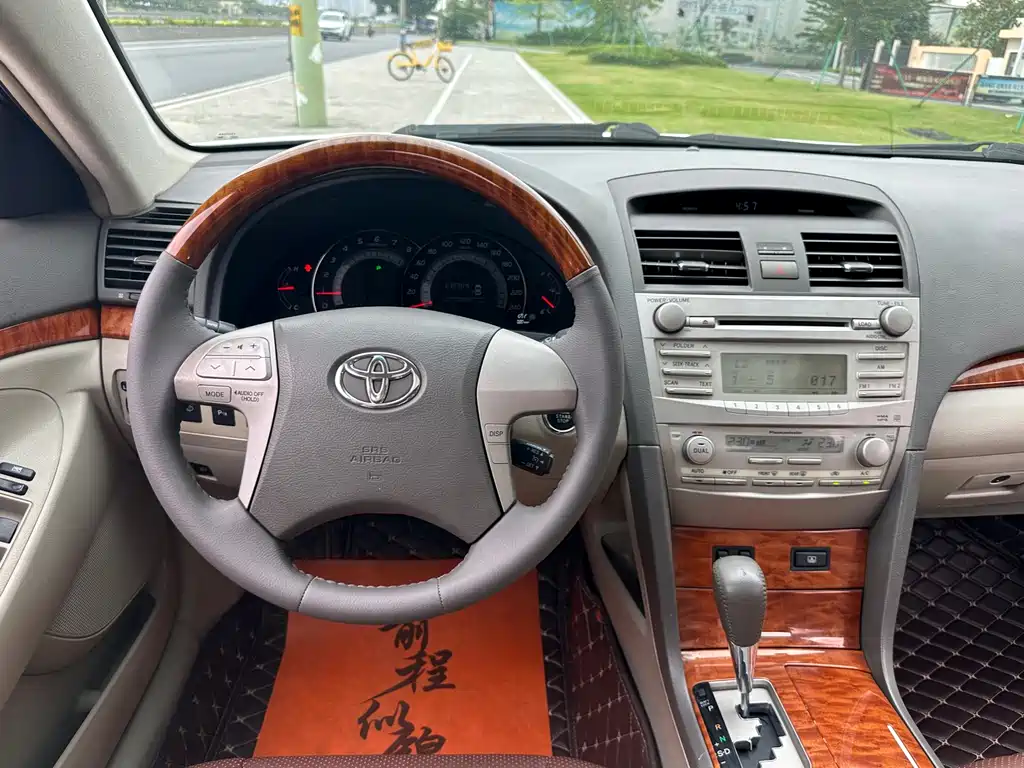 Toyota Camry 2007 — фото 16