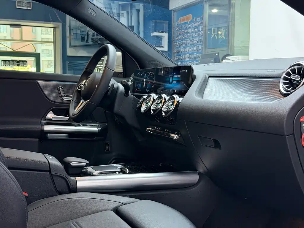Mercedes-Benz GLA 2022 — фото 16