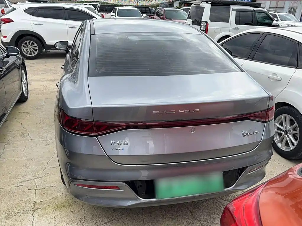 BYD Qin PLUS 2023 — фото 11