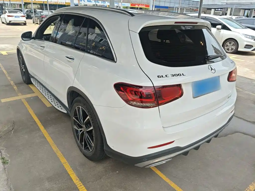 Mercedes-Benz GLC 2021