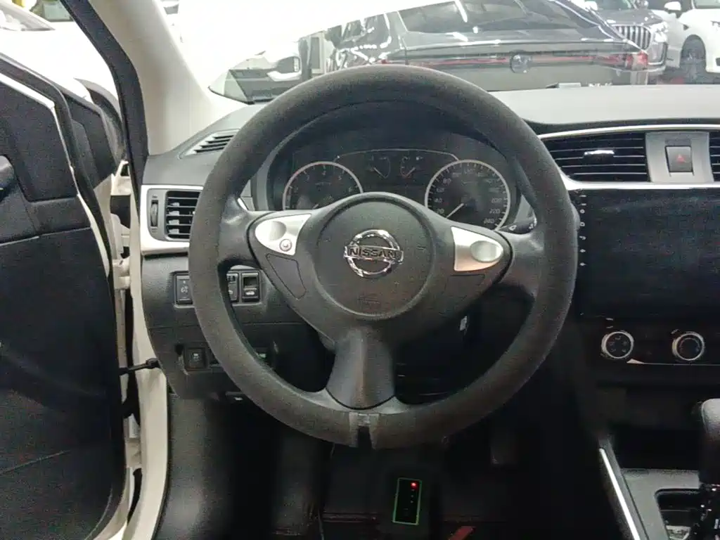 Nissan Sylphy 2025 — фото 11
