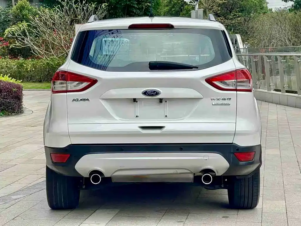 Ford Kuga 2014 — фото 3