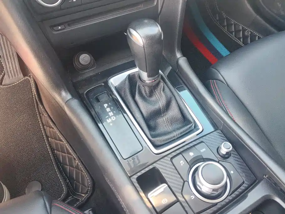 Mazda 3 Angkesela 2018 — фото 16