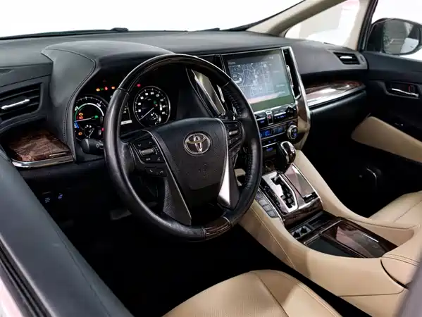 Toyota Alphard 2022