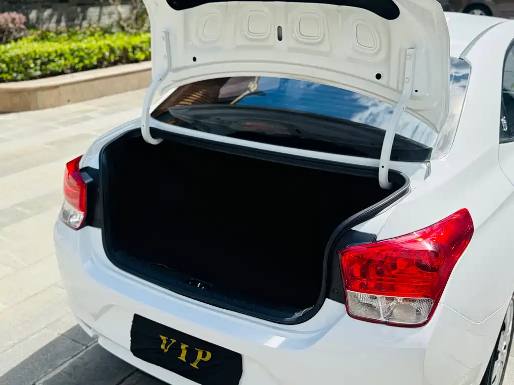 Hyundai Verna 2019 — фото 15
