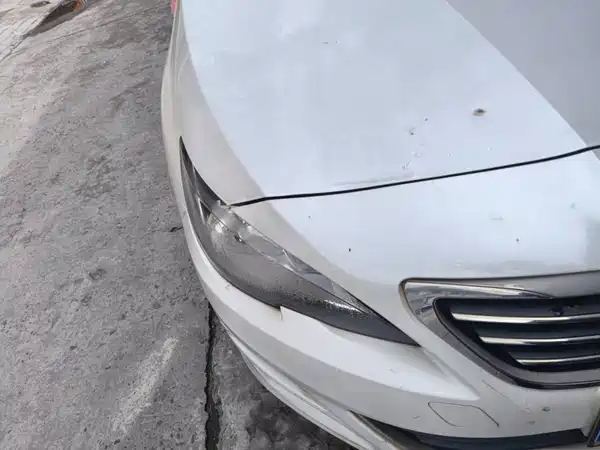 Peugeot 408 2015