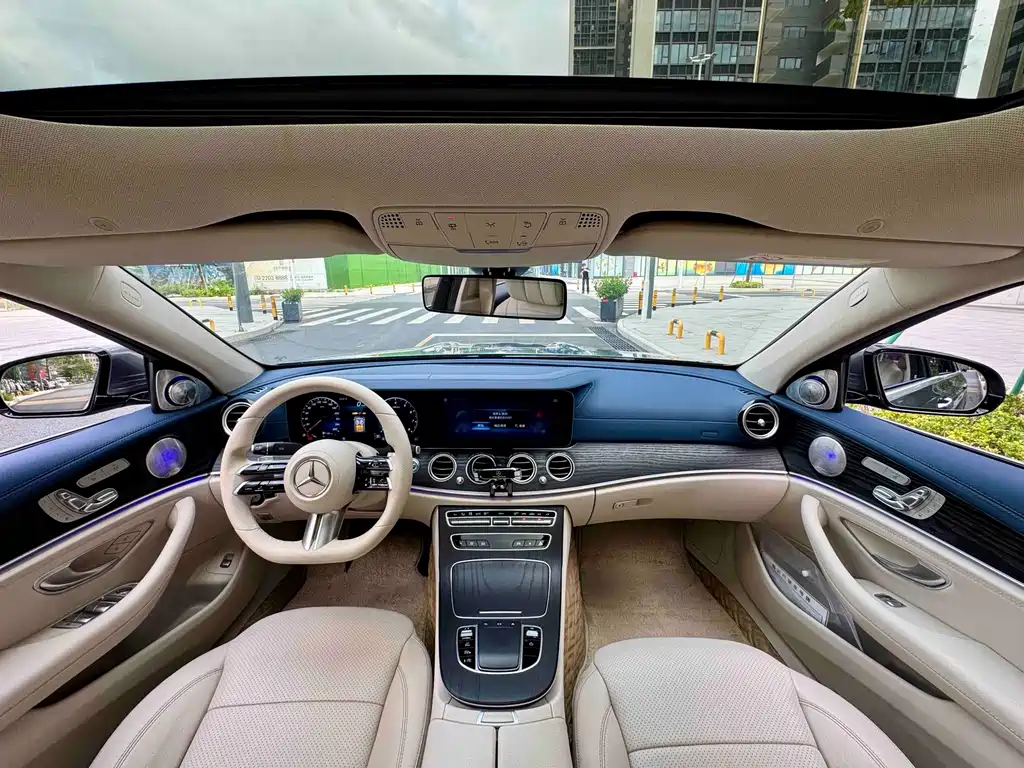 Mercedes-Benz E-Class 2021 — фото 11