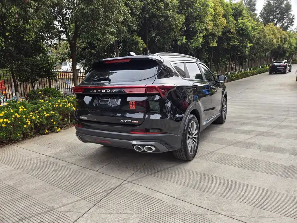 Jetour X70 PLUS 2023 — фото 10