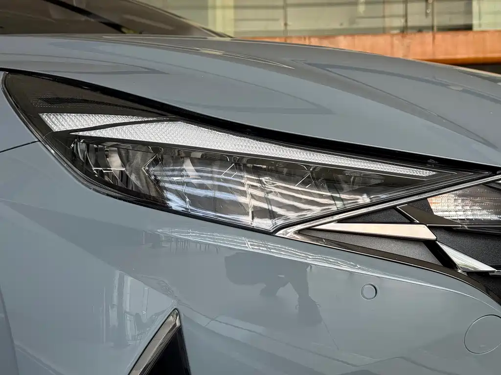 Hyundai Elantra 2022