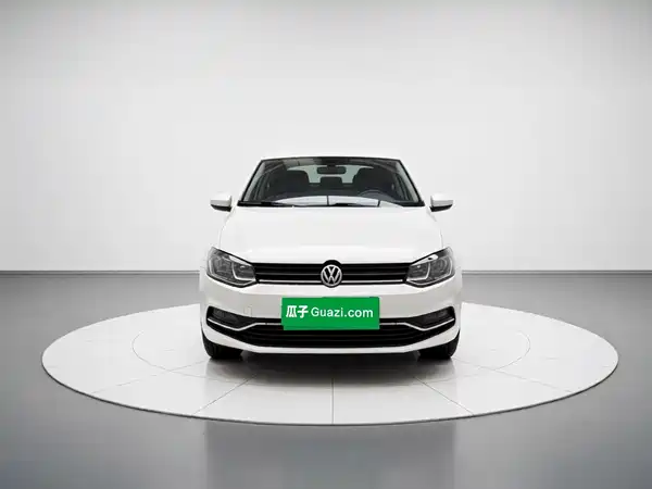 Volkswagen Polo 2015