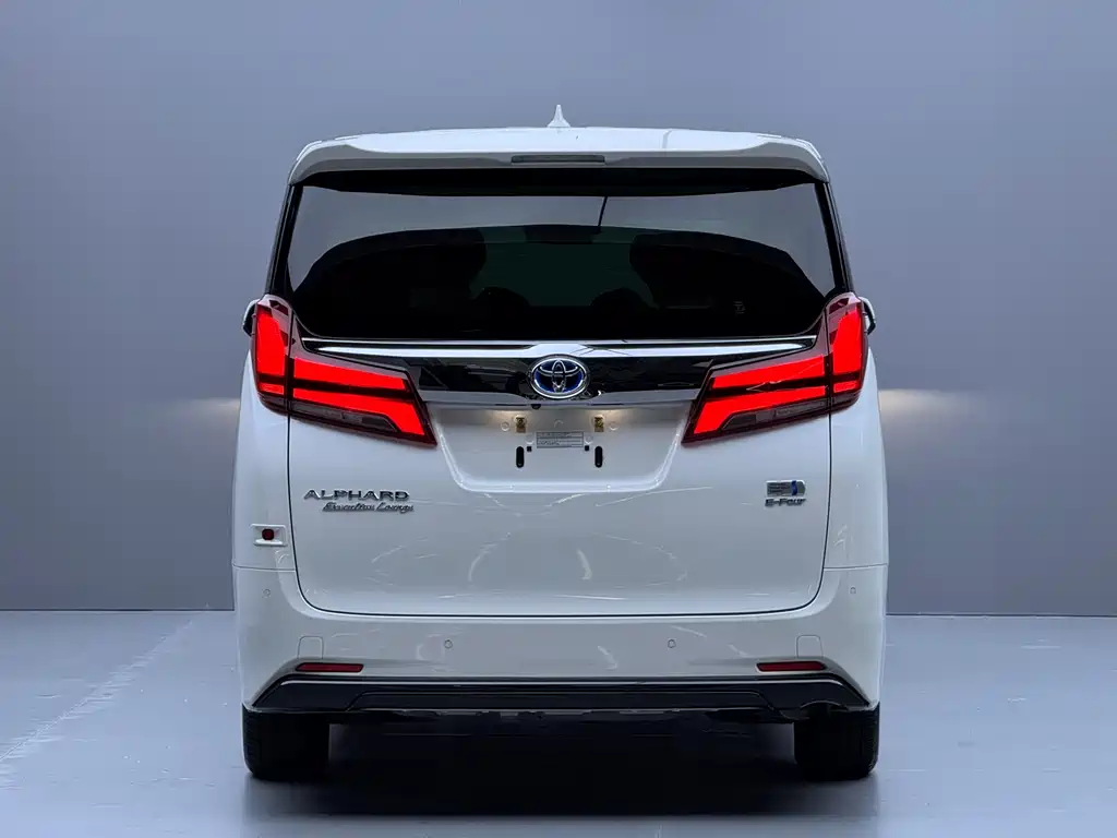 Toyota Alphard 2020 — фото 4