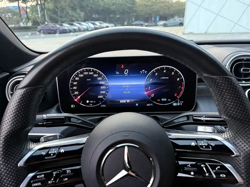 Mercedes-Benz C-Class 2022 — фото 10