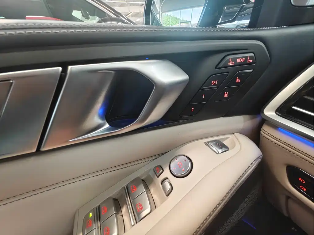 BMW X7 2021 — фото 15