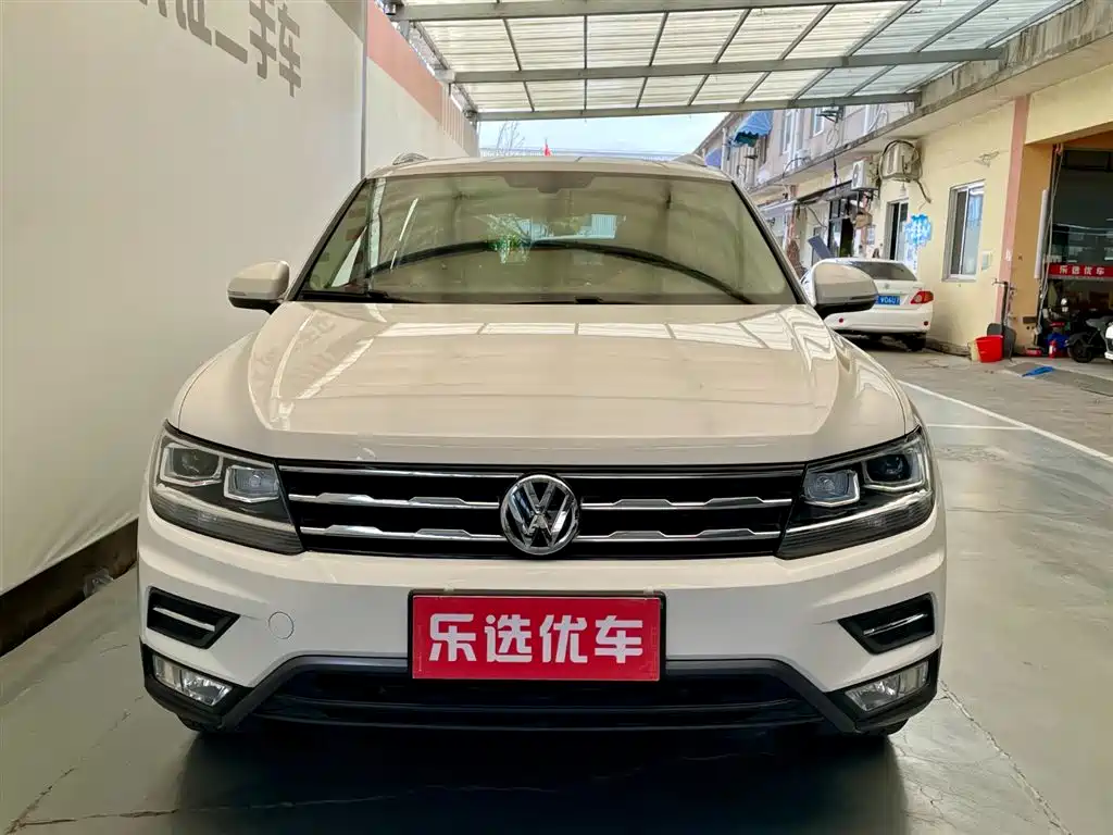 Volkswagen Tiguan L 2019 — фото 2