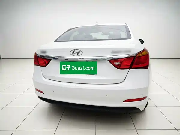 Hyundai Mistra 2015