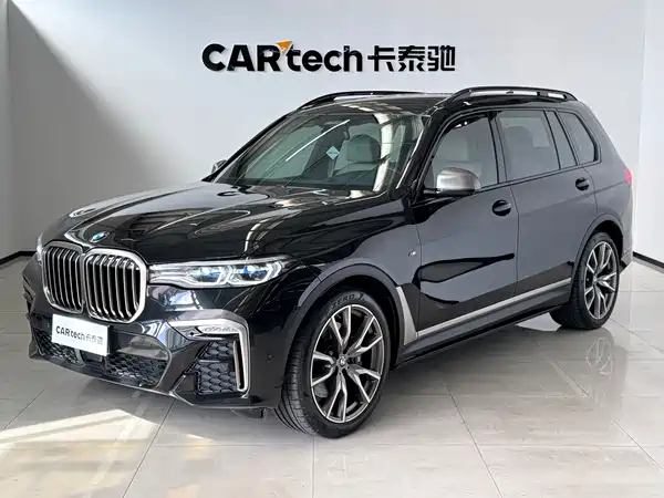 BMW X7 2021