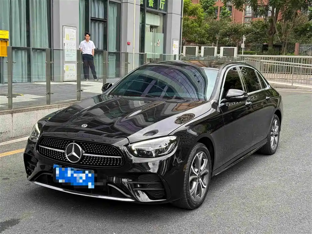 Mercedes-Benz E-Class 2021 — фото 3