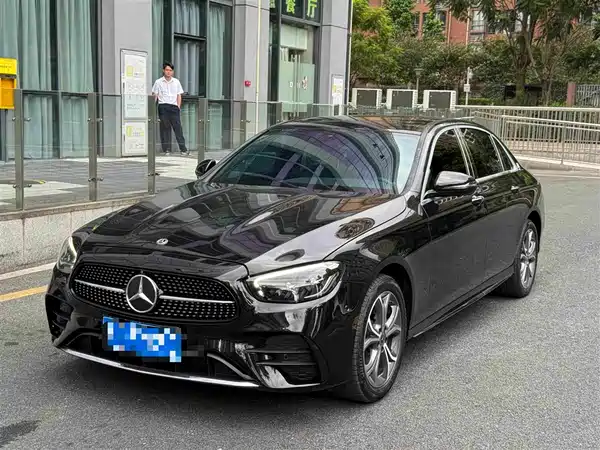 Mercedes-Benz E-Class 2021